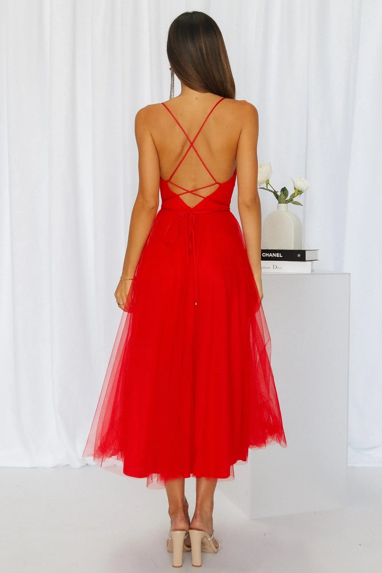 Signal My Way Tulle Midi Dress Red